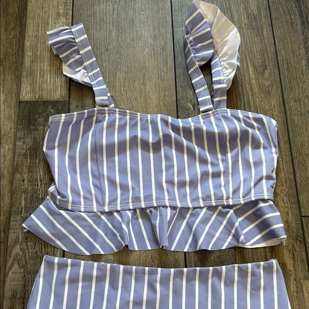 Zaful Striped Blue and White Two-Piece bathing suit